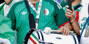 حضور قياسي للمشجعين في المنافسة