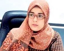 المقارنـــات المتكـرّرة بالأقـارب ترفـع حــدة التوتـر وتضعــف الثقـة