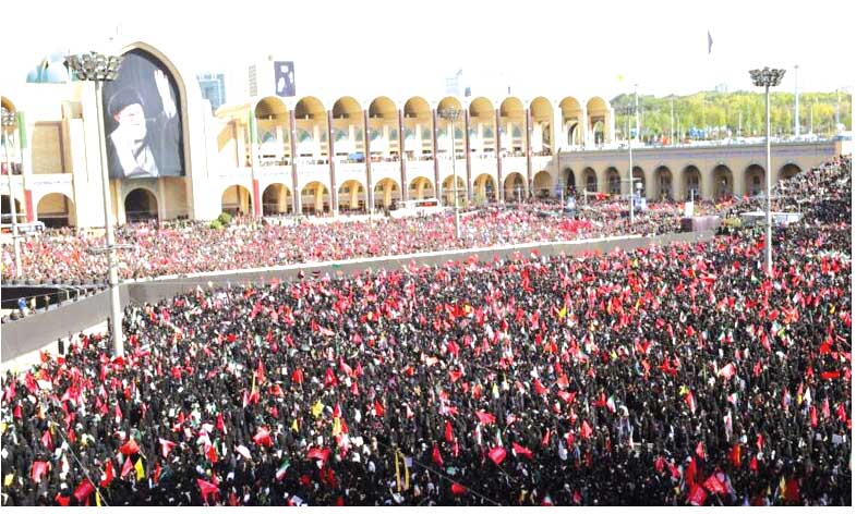 وداع شعبي مليوني لخامنئي في طهران