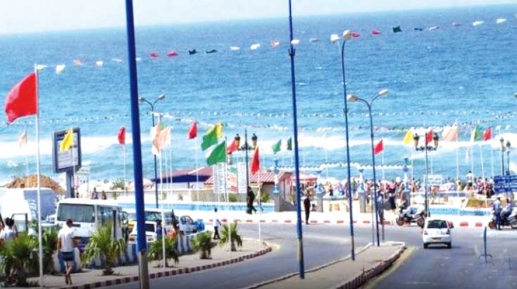 الواجهة البحرية ببومرداس تستقطب السيّاح