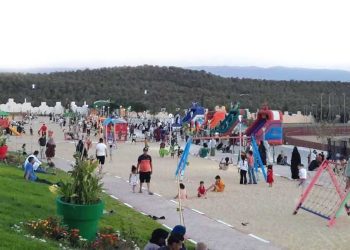 متنـزه “بومرقــد”.. وجهـــة سياحيـــة واعــدة