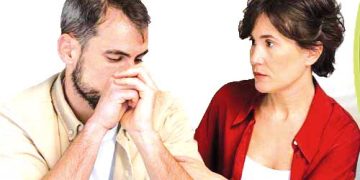 الإفصاح عن الاضطرابات النّفسية.. طريق حفظ مستقبل الأسرة