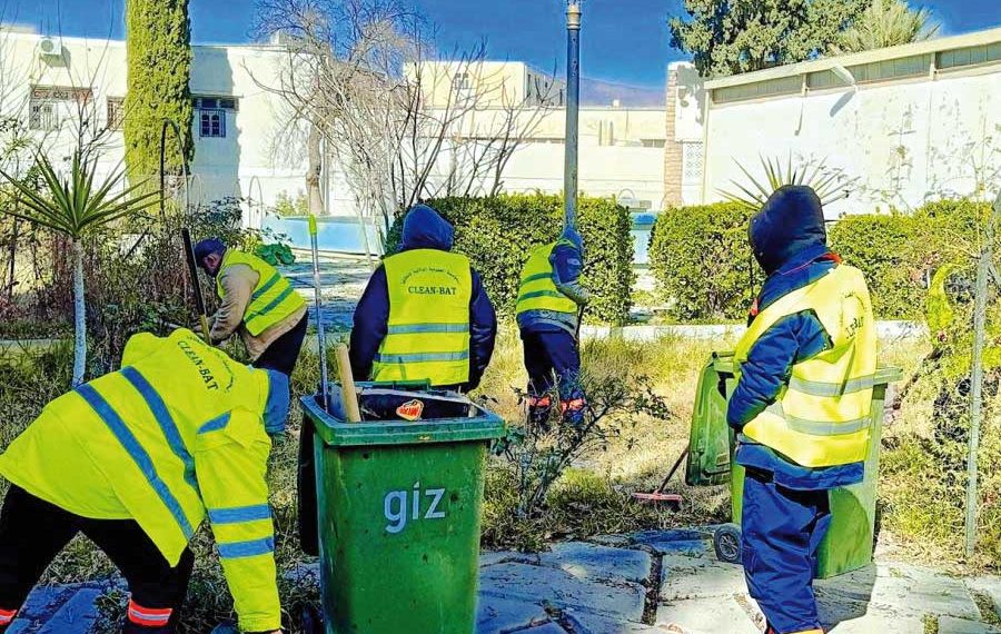 البليدة.. حملة متواصلـة لإزالـة المفــارغ العشوائيـة