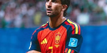 برشلونــة متمسّـك بفـــيران توريـس