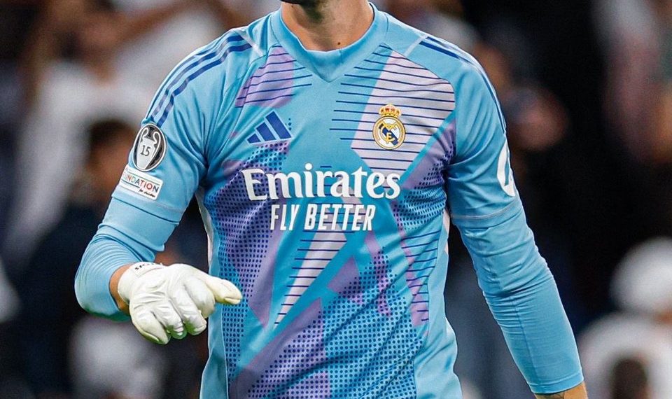 كورتوا يُطمئن جماهير ريال مدريد