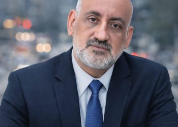 ريشـــــة طفلـــة من غزة تهزّ جدران الصّمت..