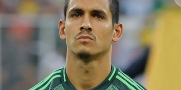 مانـدي يعلن اعتزال اللعب دوليا