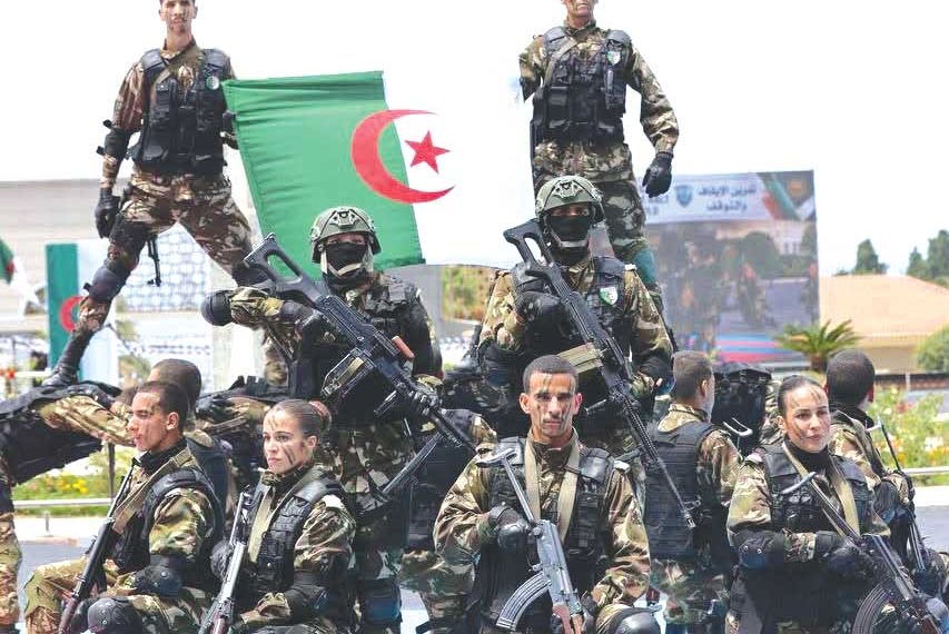 الجيش الجزائري.. حكمة استراتيجية وقوة رادعة