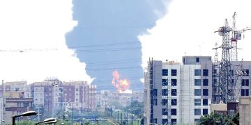 أمريكا والكيان الصهيوني يستعـدان لأعنـف قصف على إيران