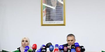 نعلق آمالا كبـيرة علـى الرياضيّين لتشريـف الرايــة الوطنيــة