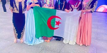 أطفــال مبدعـون سفـراء الثقافـــة الوطنيـــة بموسكـو