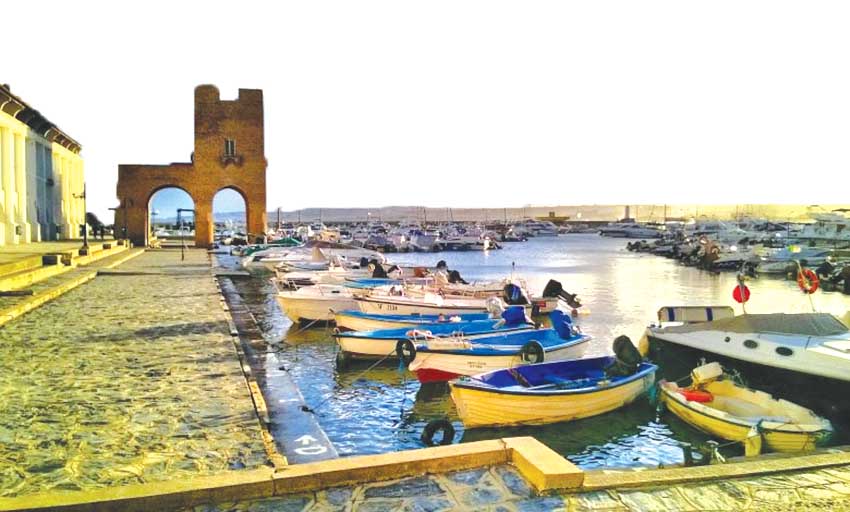 الذكــــاء الاصطناعـــي..أداة تنافسيـة السياحـــة الجزائريــــة