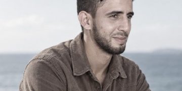 معــاذ أبـو تيـم يواجـــه السجـن بأوجـاع لا تنتهــي