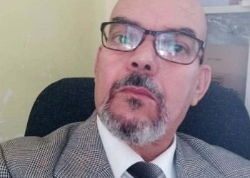 الذكـــاء الاصطناعــي لن يعــوّض المترجم في النصوص الإبداعية