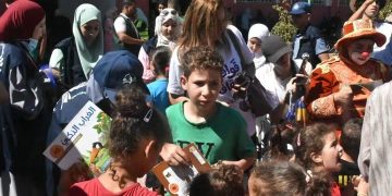 الفـن يـزرع الأمـل في نفـوس الأطفـال