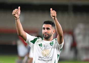 محرز يقترب من نادي الشباب السعودي