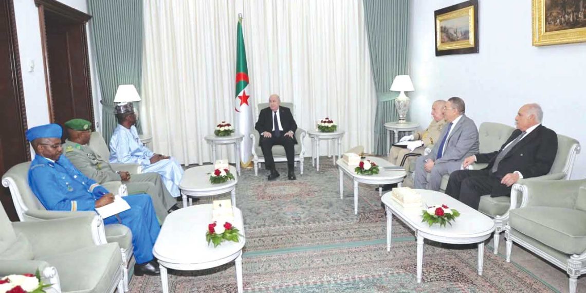 رئيس الجمهورية يستقبل وزير الدفاع الوطني النيجري