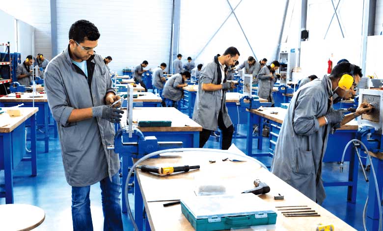 سعيدة..مشاريع جديدة لتطوير العروض التكوينية