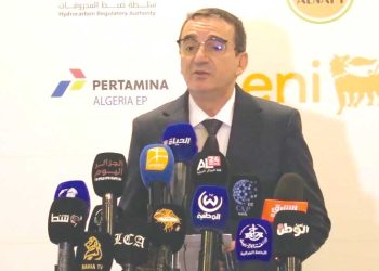 مسـار التطويــر والريادة لقطاع الطاقة متواصل إقليميــــا ودوليــا