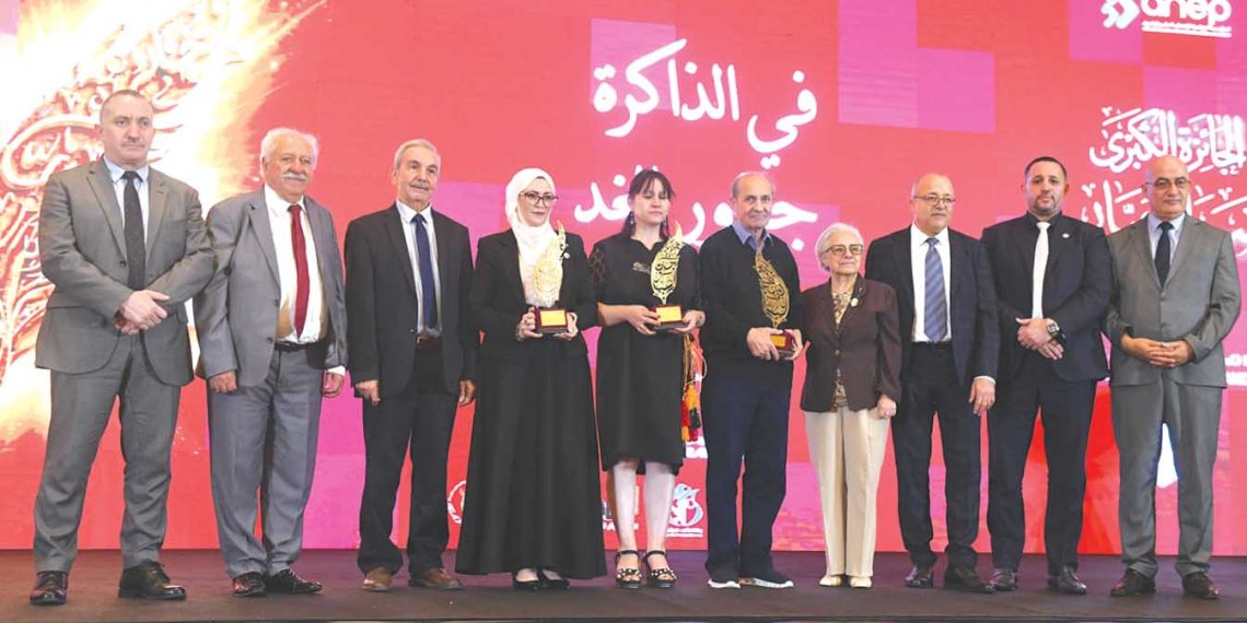 الجائـزة الكــبرى آسيـا جبـار للروايـة تتــوّج فرسانهــا