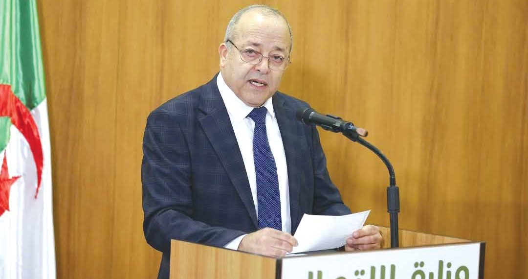 التكويـن شــرط الاحترافيـة والذكــاء الاصطناعي لا يلغي أخلاقيات الصّحفي