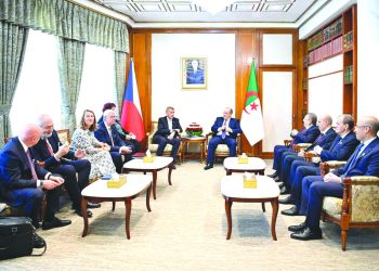 الشراكة الجزائرية التشيكيـة.. خارطـة طريـق لصناعــة الــثروة