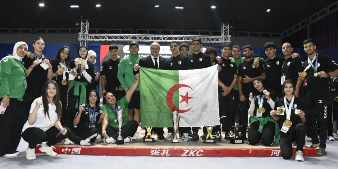المدير الفني الوطني يشيد بنتائج الرباعين الجزائريين